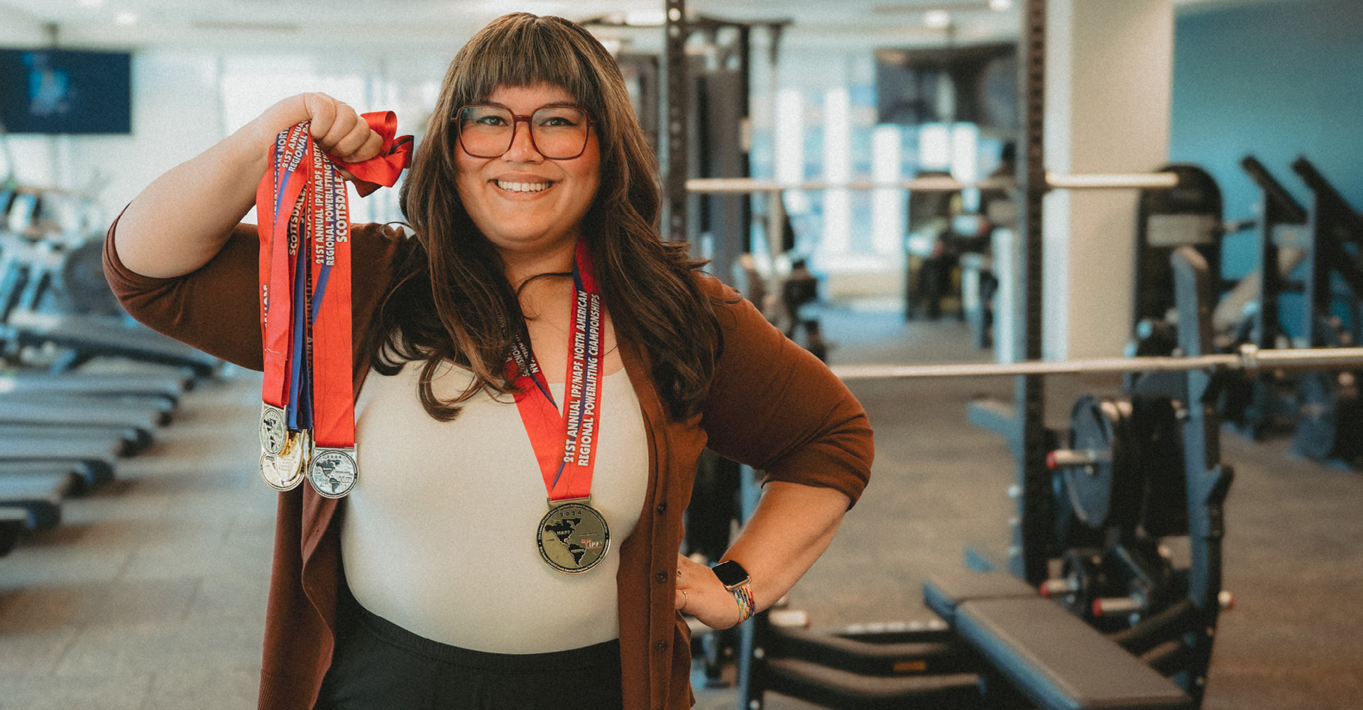 How group benefits are helping Aileen on her powerlifting journey